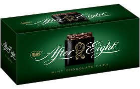 NESTLÉ AFTER EIGHT Sfoglie di Cioccolato Fondente con ripieno alla