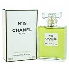 Chanel 19 opinioni store
